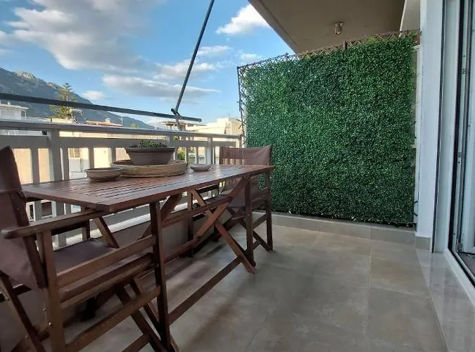 Zeppelin Апартаменты *